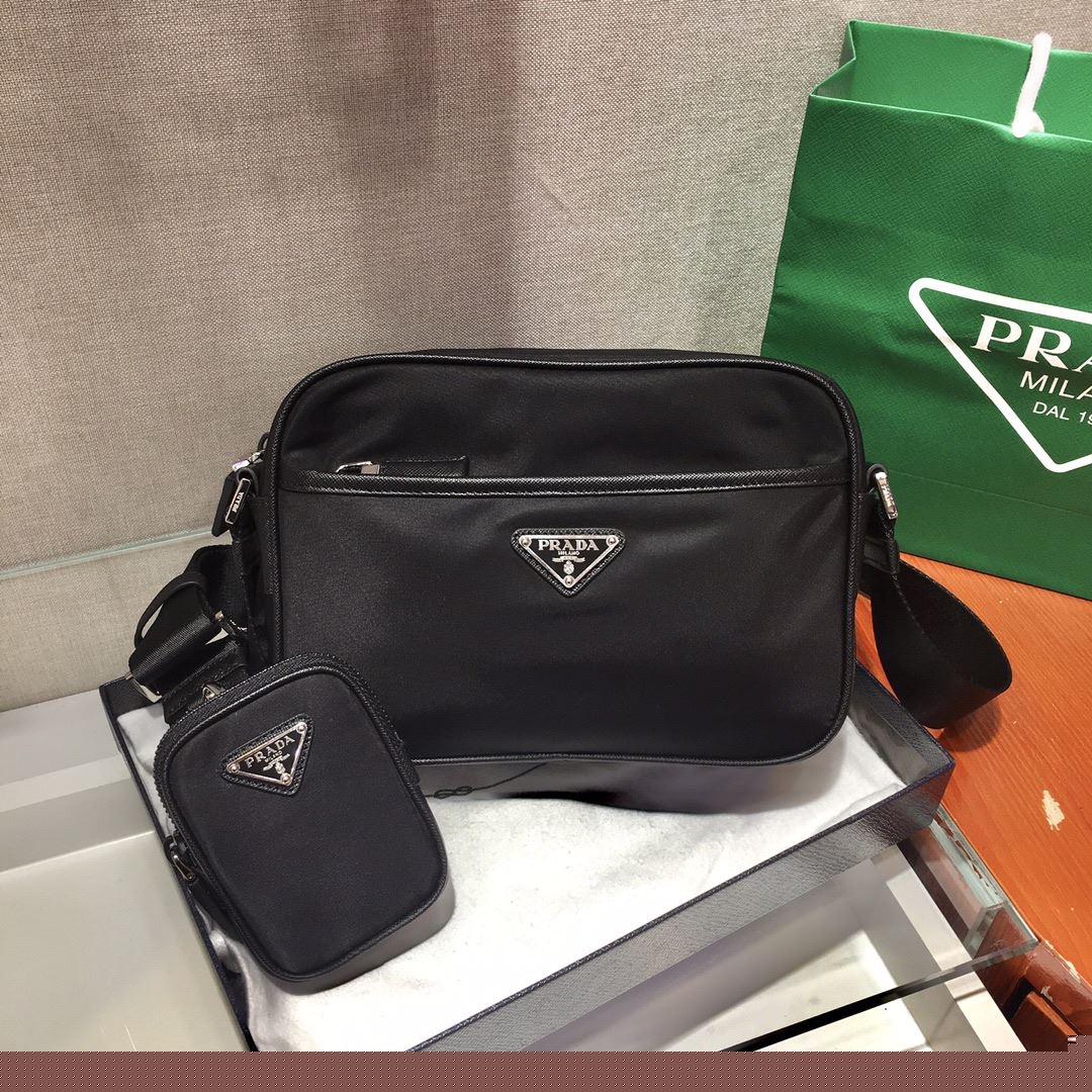 Pra*a satchel bags